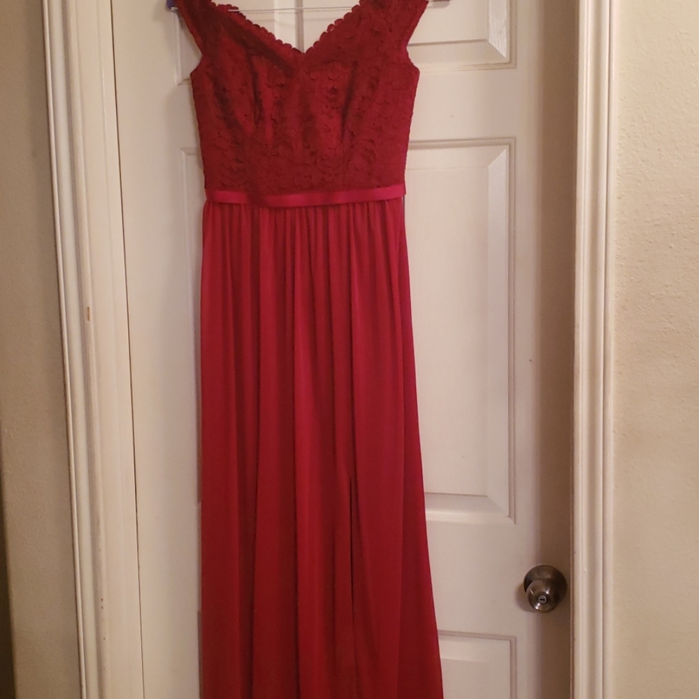 A red Bridesmaid Dress